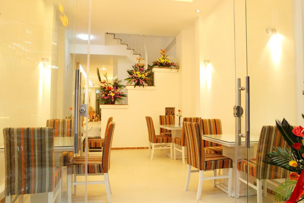 Splendid Star Suites Hotel Hanoï Restaurant photo