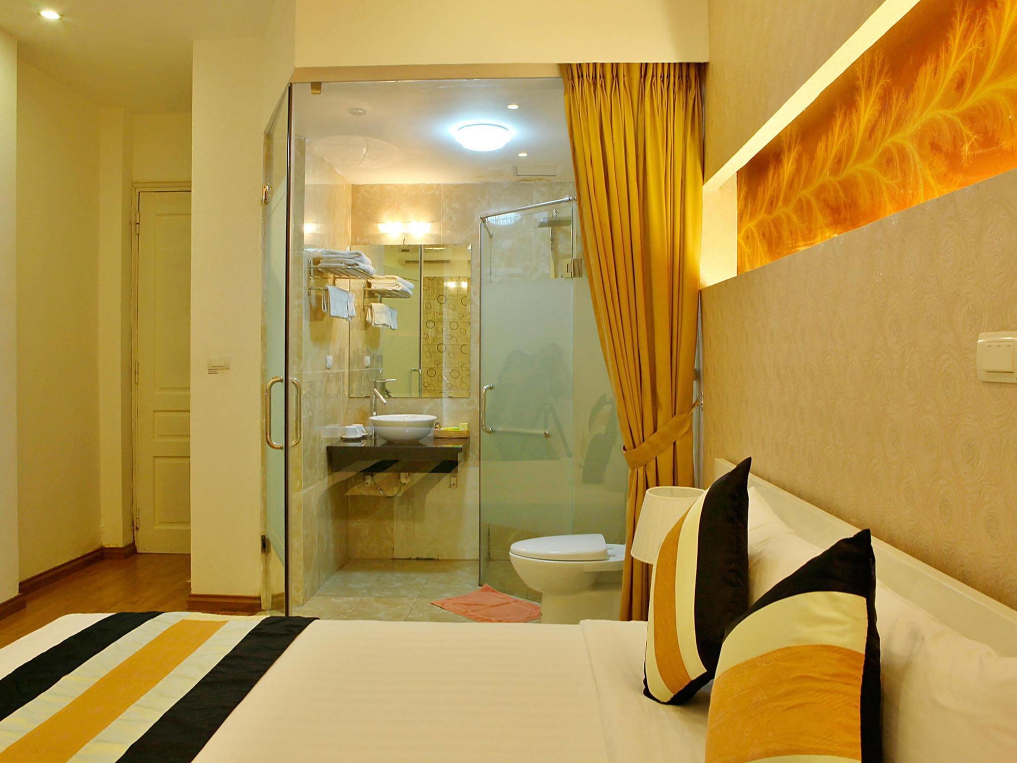 Splendid Star Suites Hotel Hanoï Extérieur photo